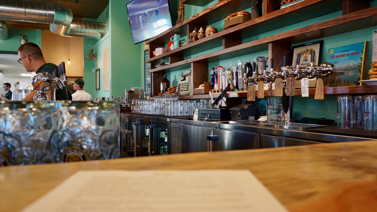 Oakhaus Sacramento Interior Bar