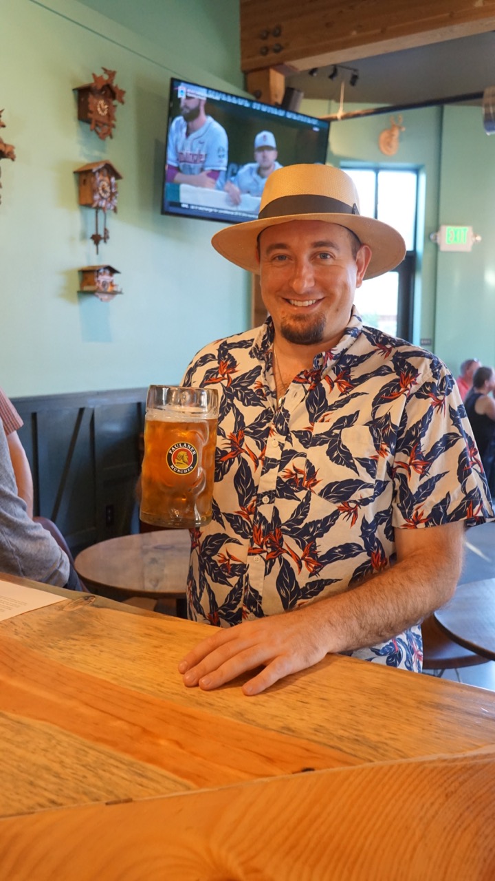 Oakhaus Sacramento Large Format Beer