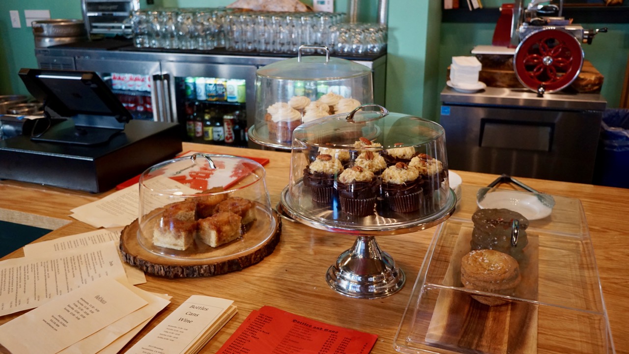 Oakhaus Sacramento Sweets